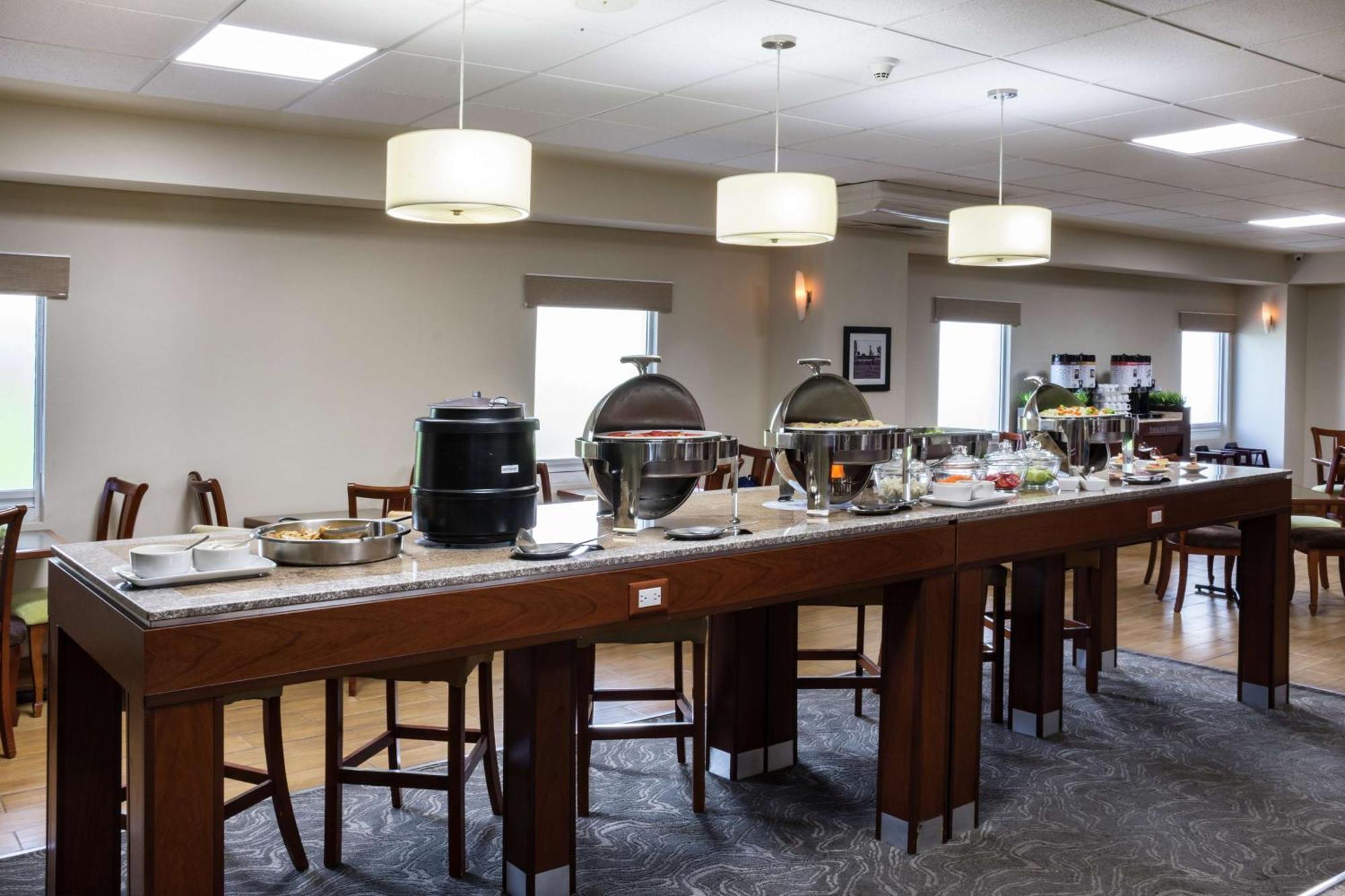 Hampton By Hilton San Juan Del Rio Hotel Екстериор снимка
