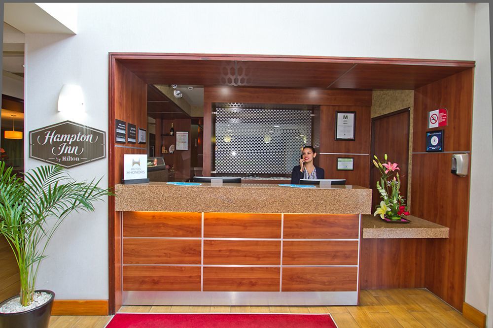 Hampton By Hilton San Juan Del Rio Hotel Екстериор снимка